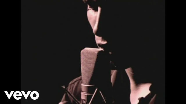 Jeff Buckley - Hallelujah (Official Video)